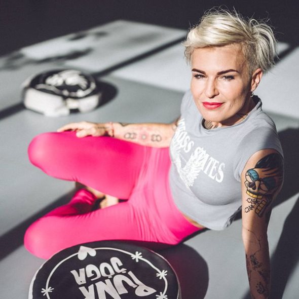 Dana Čechmanová - Punk Yoga